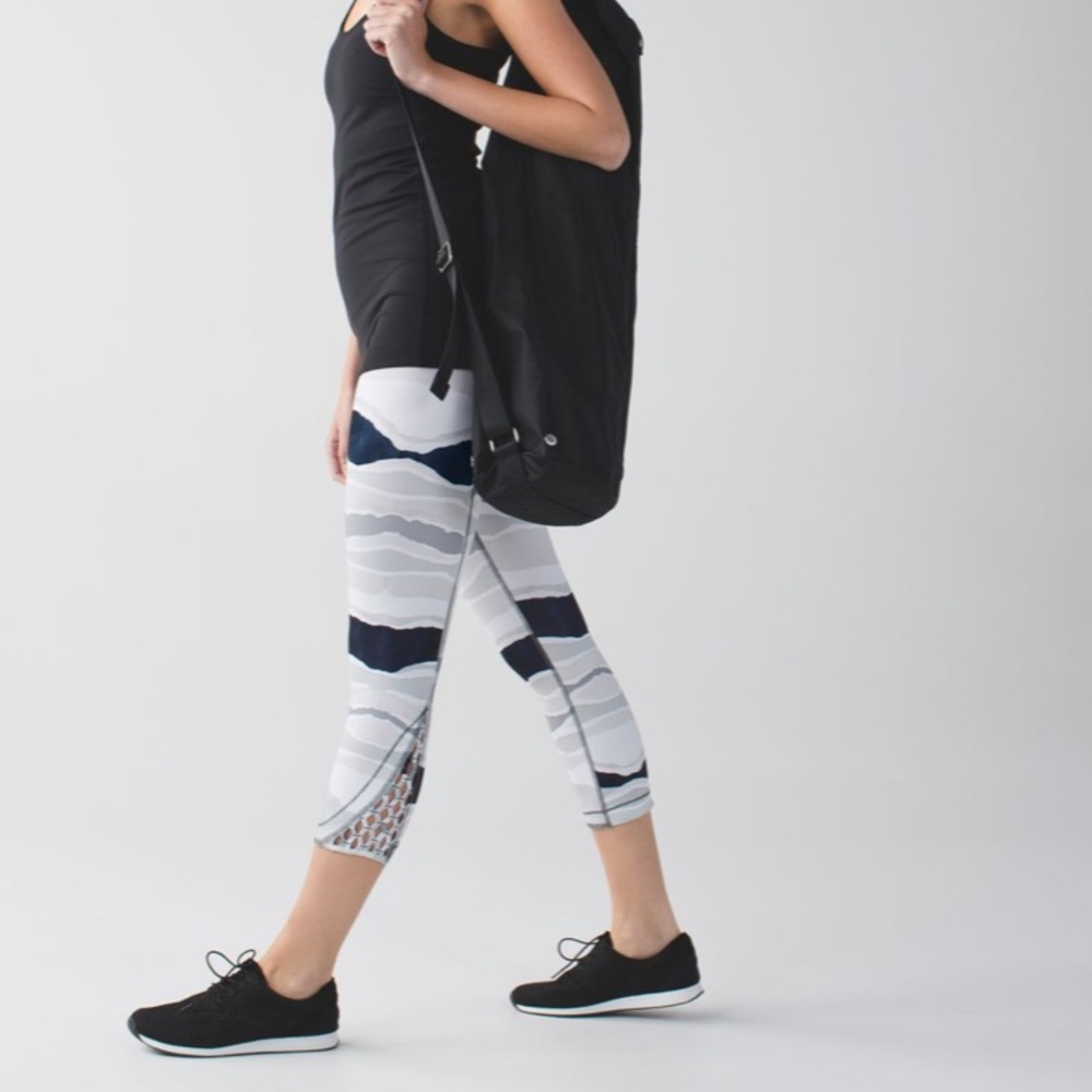 Lululemon True Self High Rise Crop Leggings